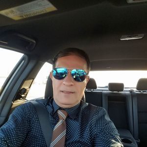 Meet your Posher, Tom